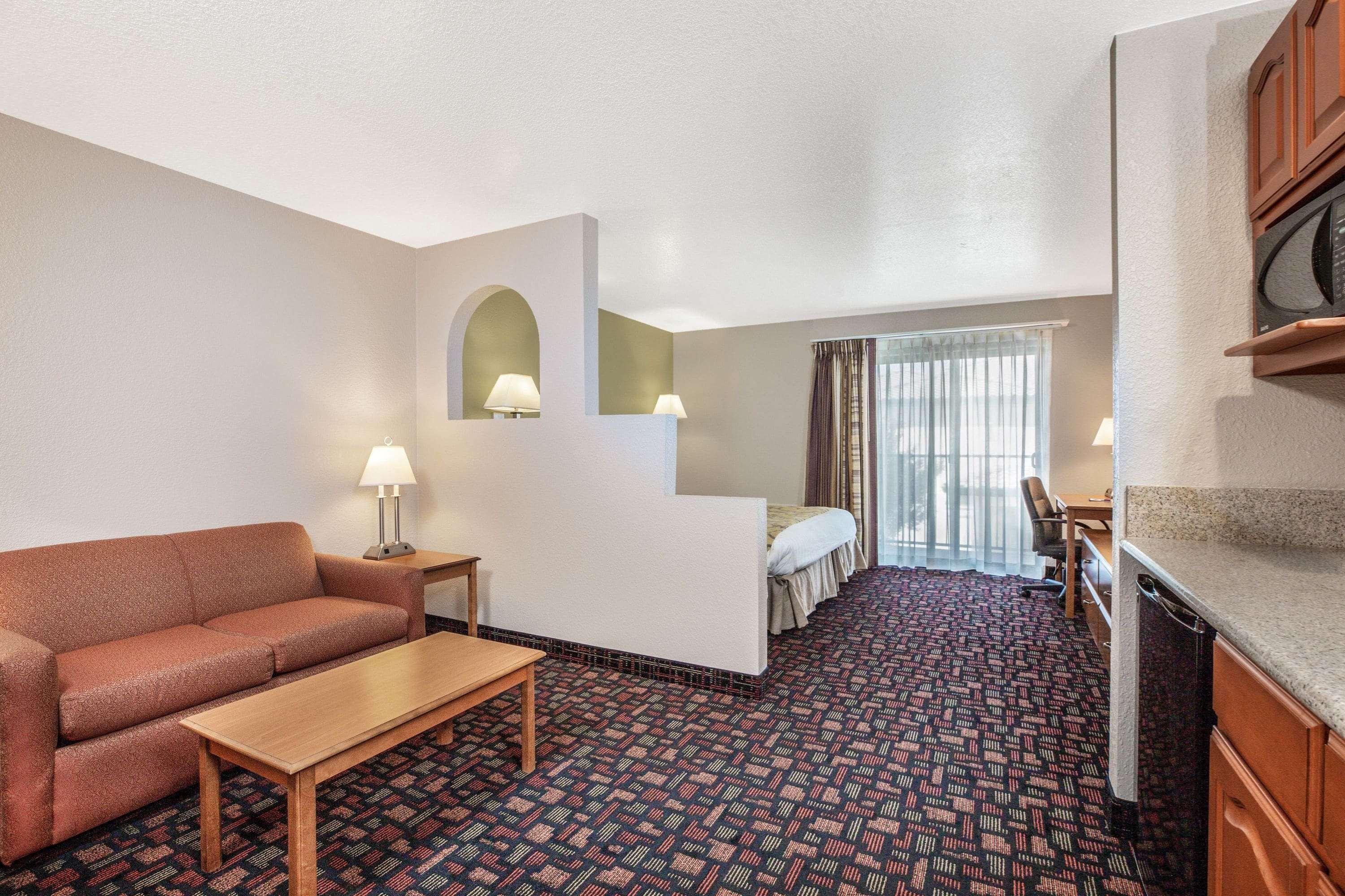 Baymont By Wyndham Tehachapi Hotel Exterior foto