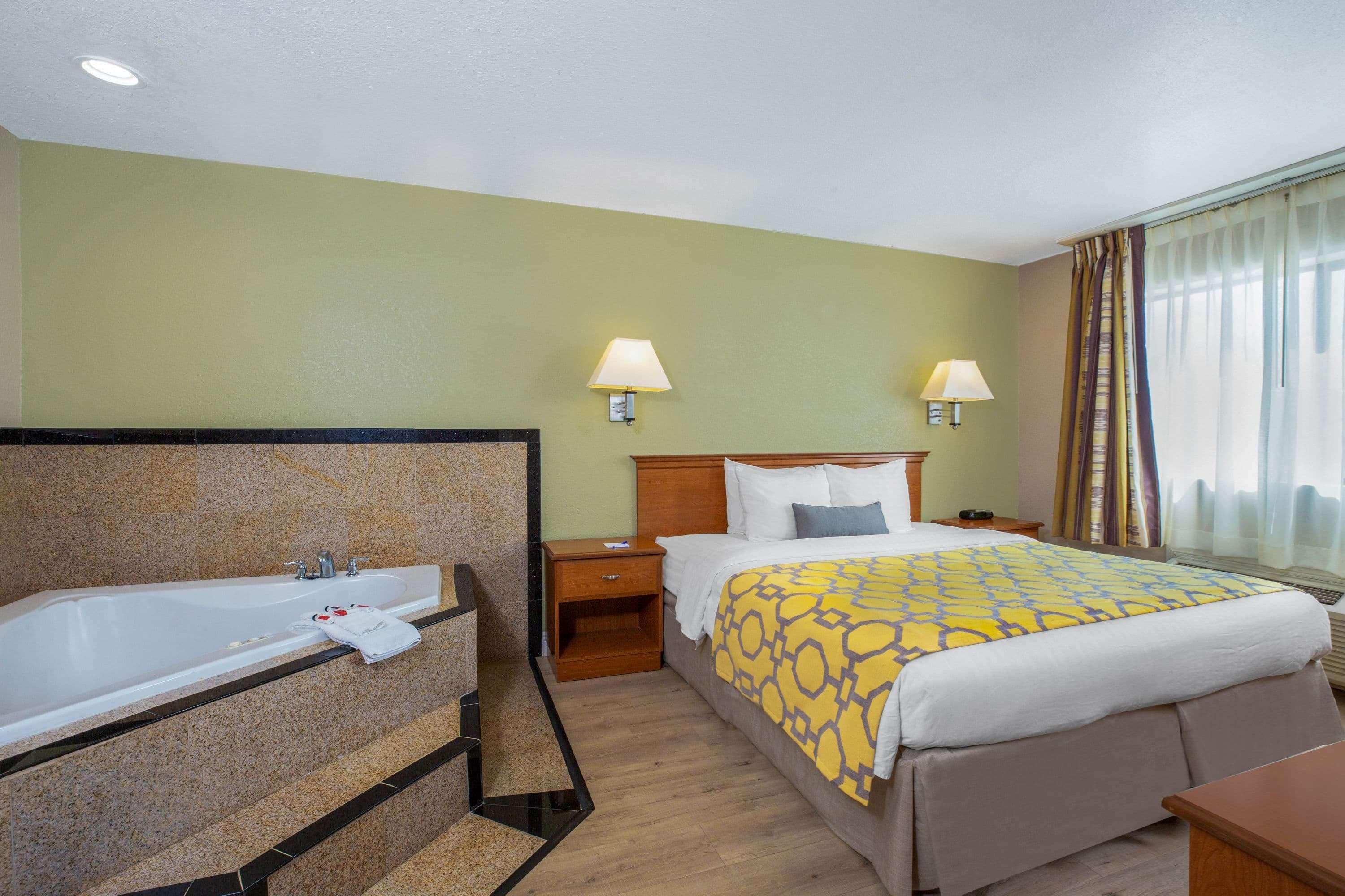 Baymont By Wyndham Tehachapi Hotel Exterior foto