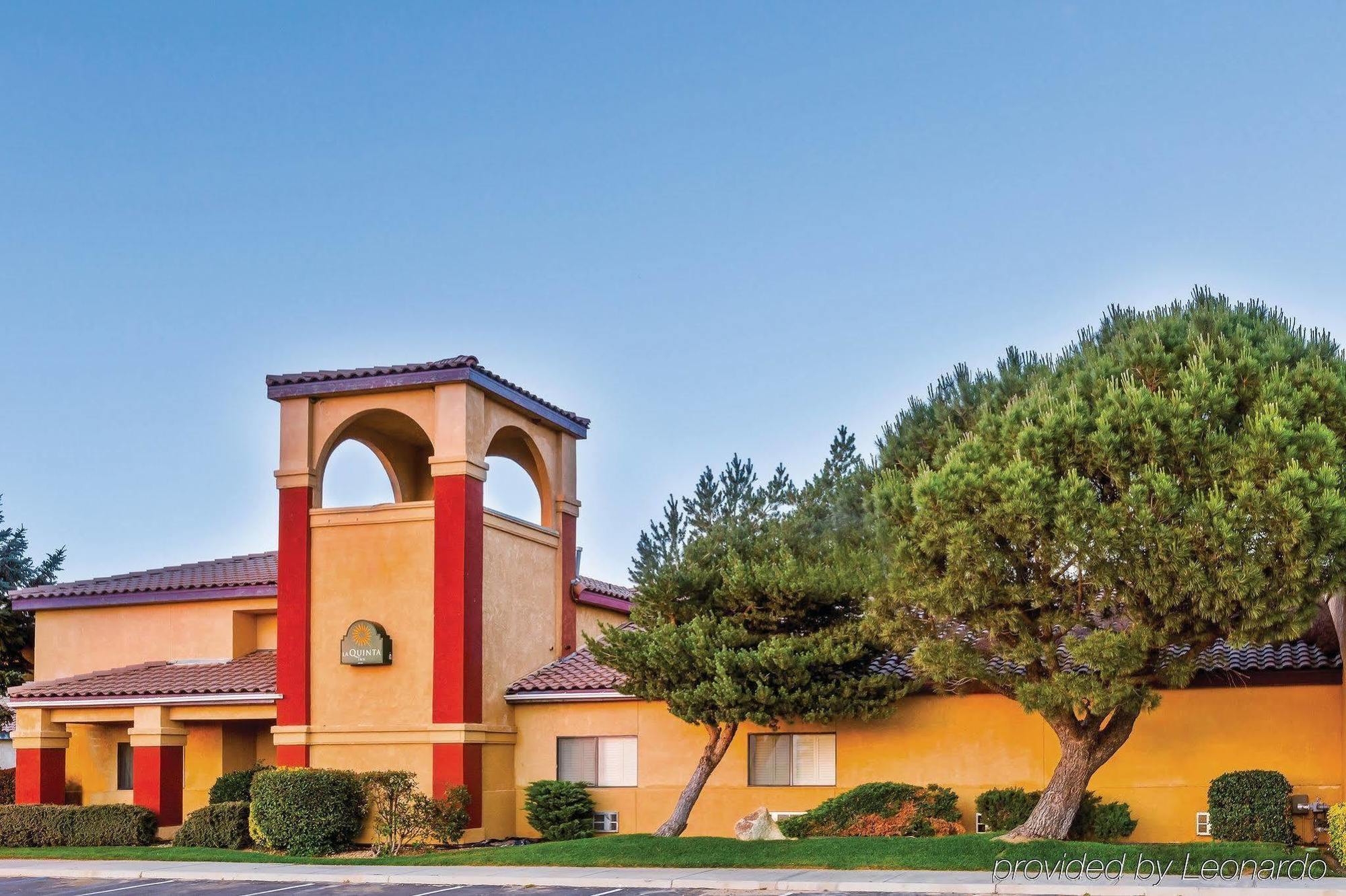 Baymont By Wyndham Tehachapi Hotel Exterior foto
